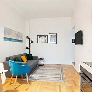 Design&new Flat In Navigli District Milano